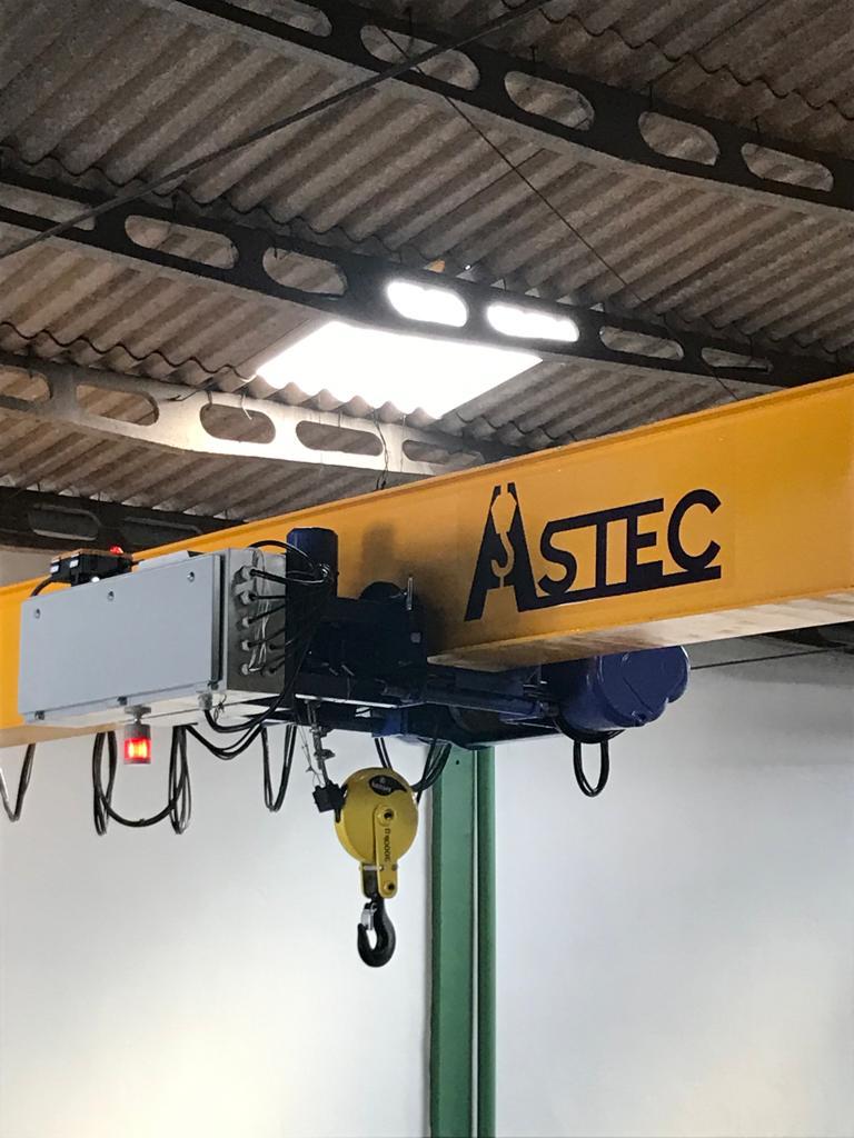 Ponte rolante industrial da Astec Indústria